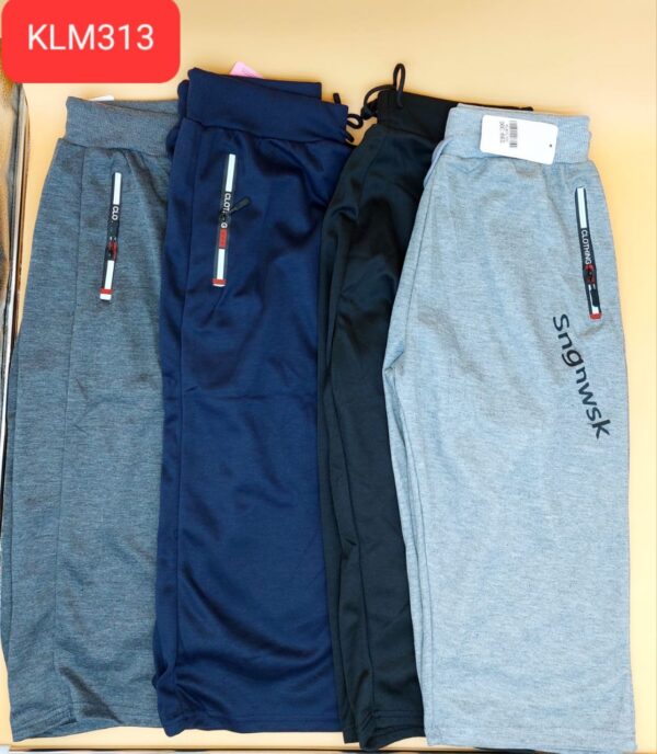 Short tipo bermuda KLM313