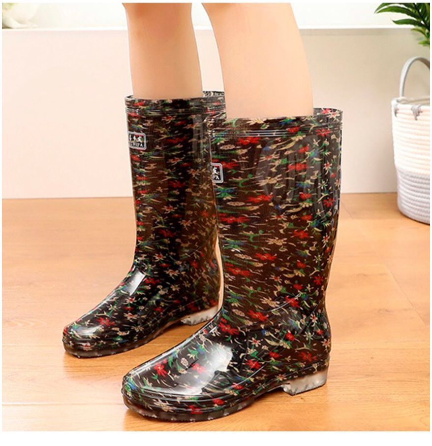 Lennys Boutique - Calzado impermeable Flores