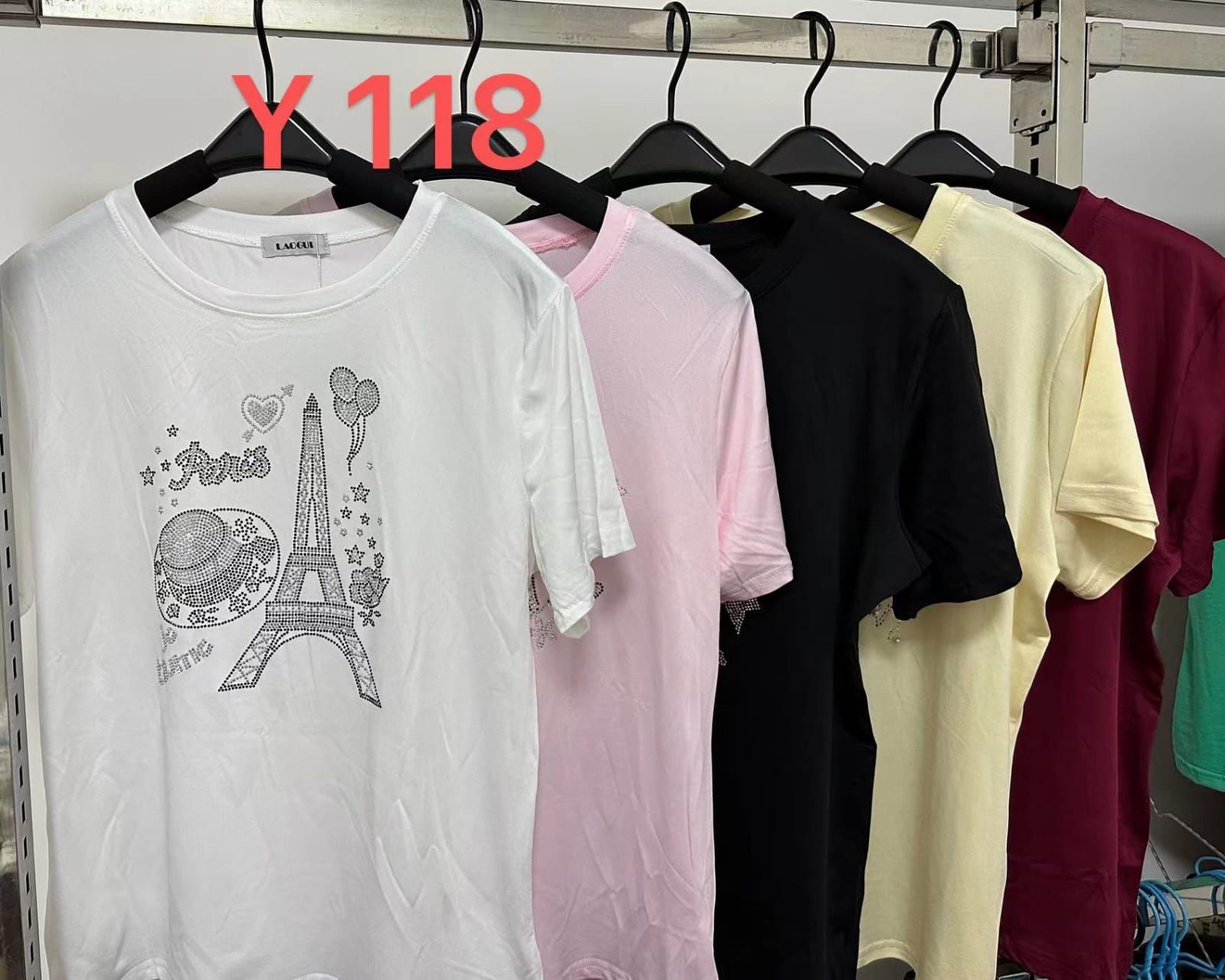 Blusa básica decorada Y118